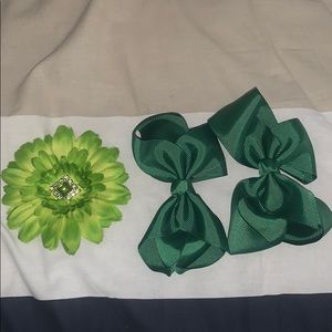 Hair bows for girls- green sunflower hairbow clip